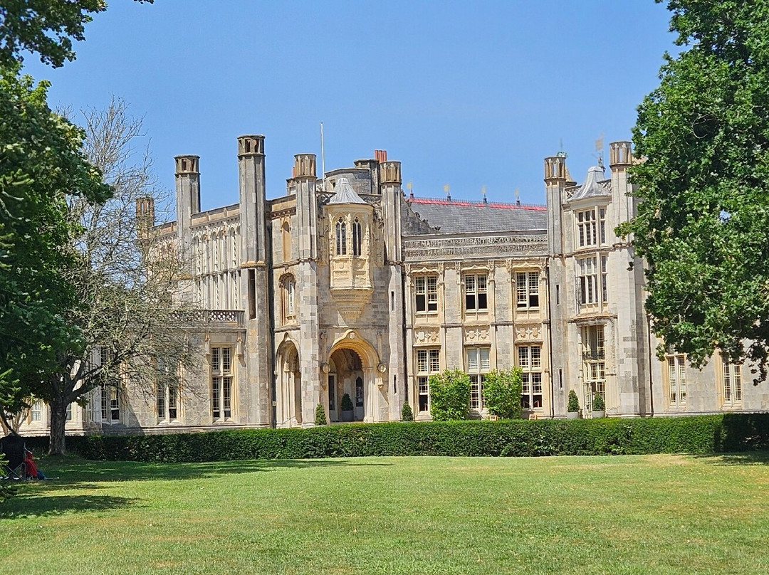 Highcliffe Castle-Highcliffe必去景点