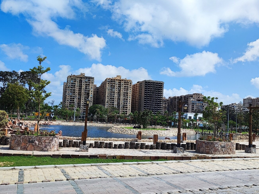 蒙塔扎宫花园-亚历山大必去景点