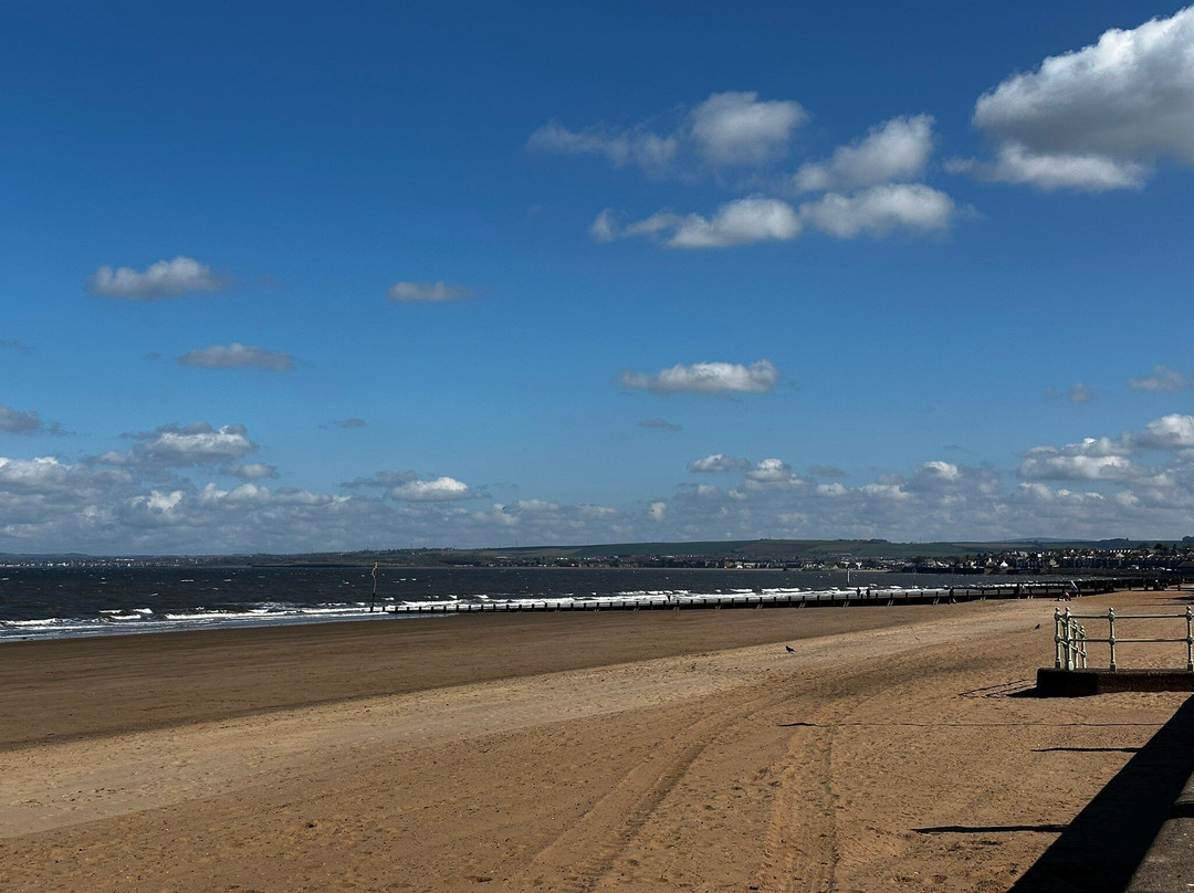 Portobello Beach-爱丁堡必去景点