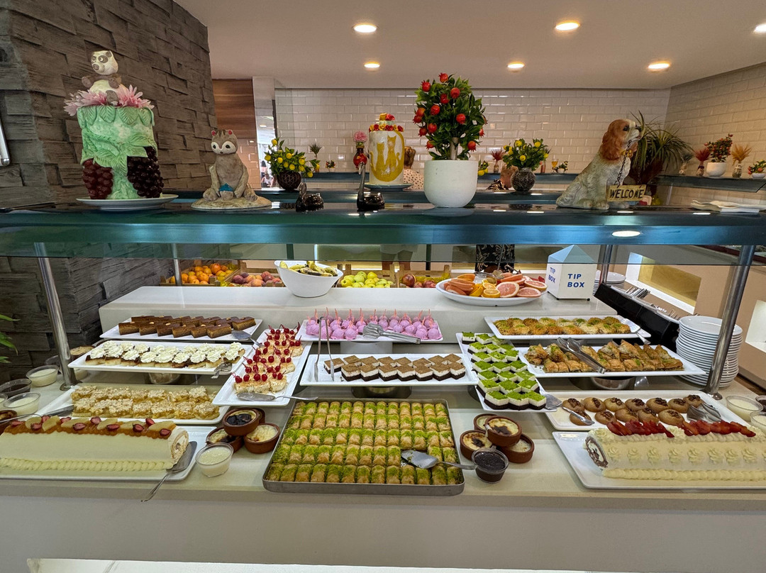 克列奥帕特拉罗密拉酒店-全包式主图