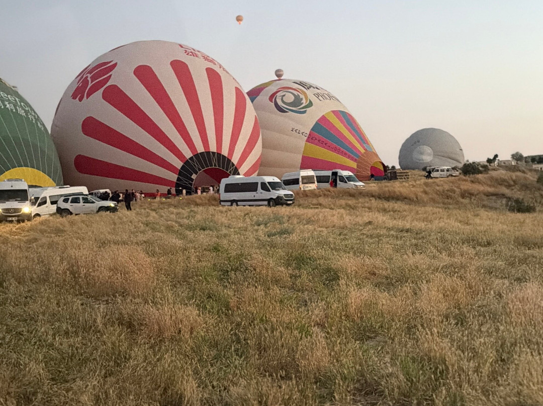 Discovery Balloons-格雷梅必去景点