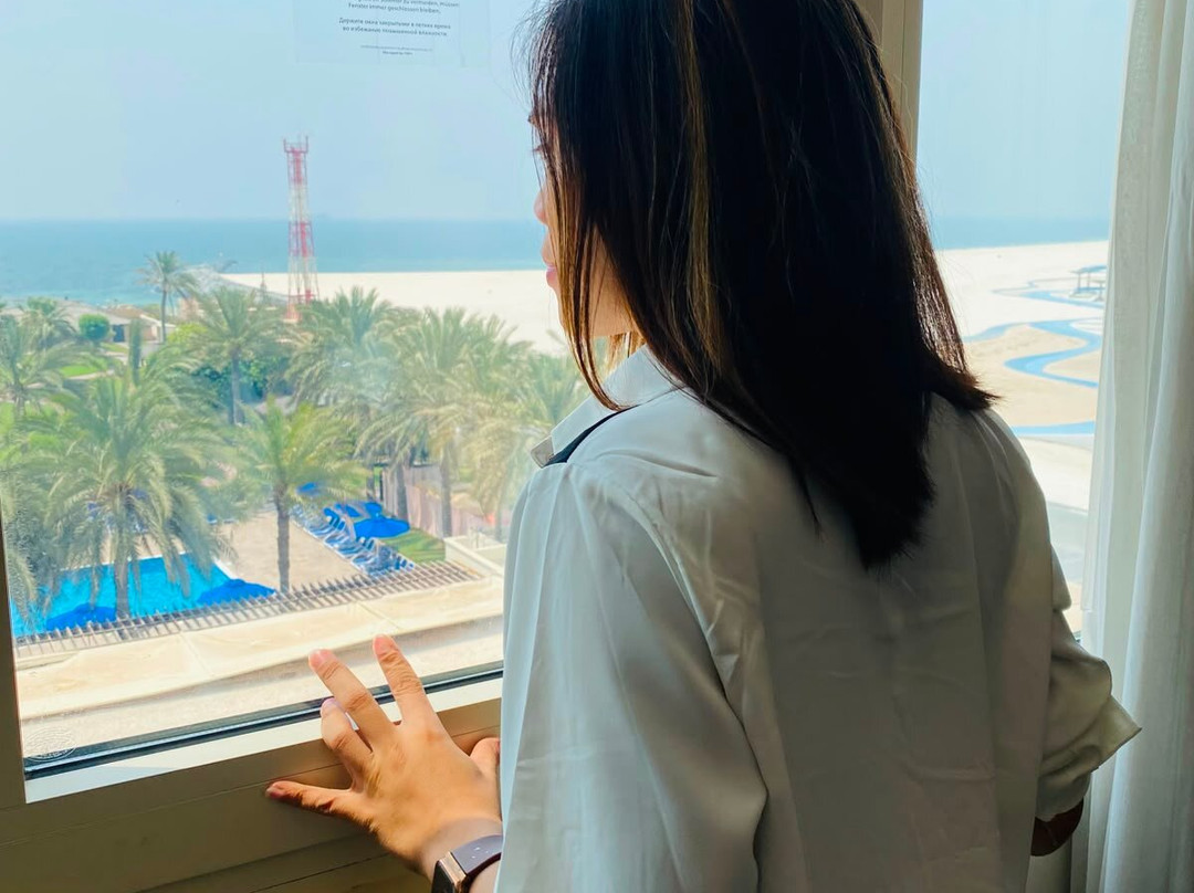 沙迦卡洛海滩度假酒店主图