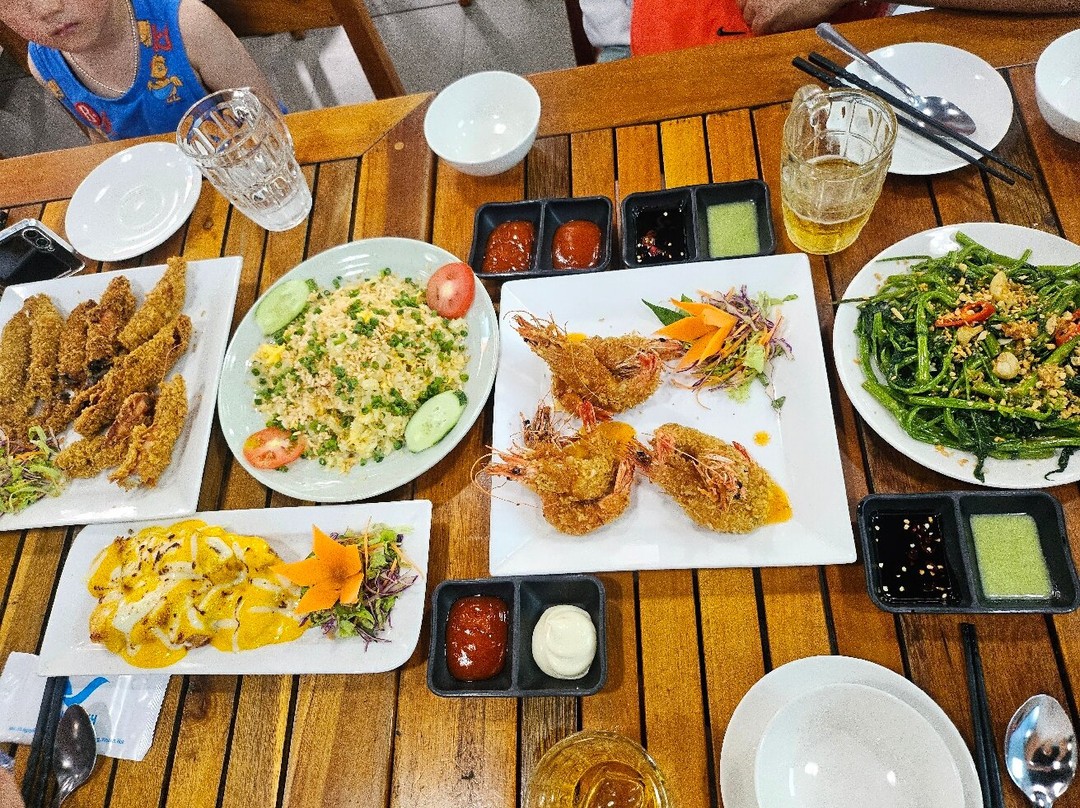Nhà hàng Vịnh Xanh Nha Trang