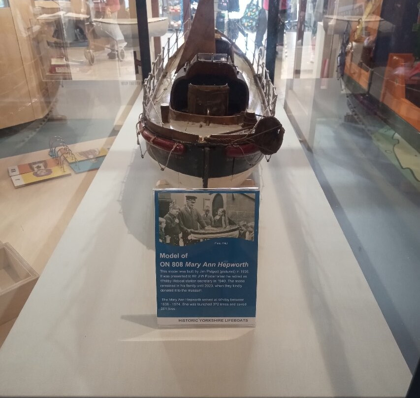 RNLI Lifeboat museum-惠特比必去景点