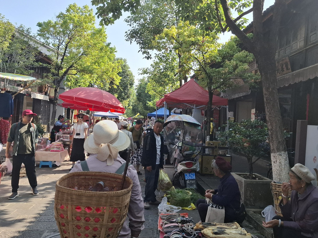 Vicky | Yunnan Travel-剑川县必去景点