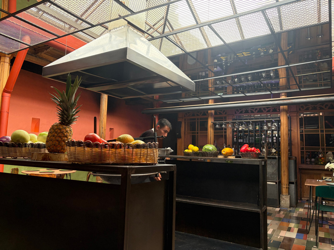 Dios Restaurant