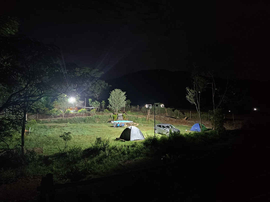 Valley Vista Camps