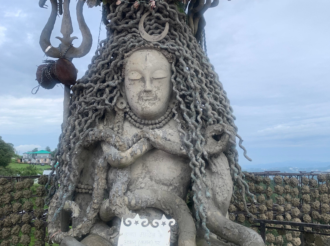 Stoned Kumbh Shiv Temple-Chail必去景点