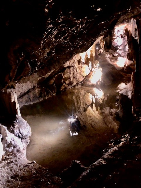 Grottes d'Osselle-Roset-Fluans必去景点