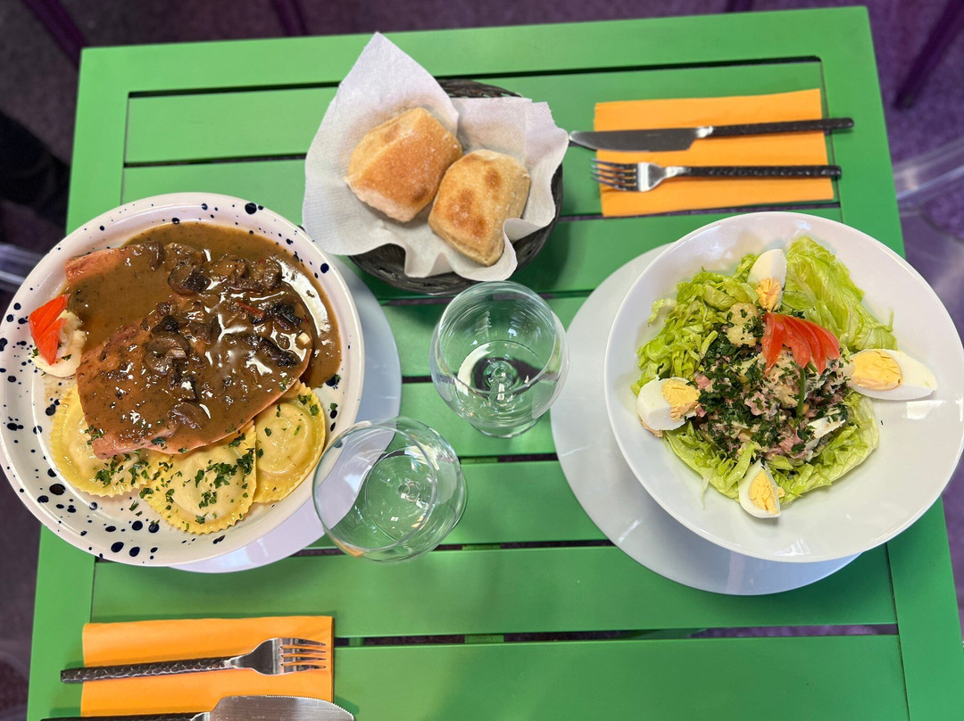 N7 café