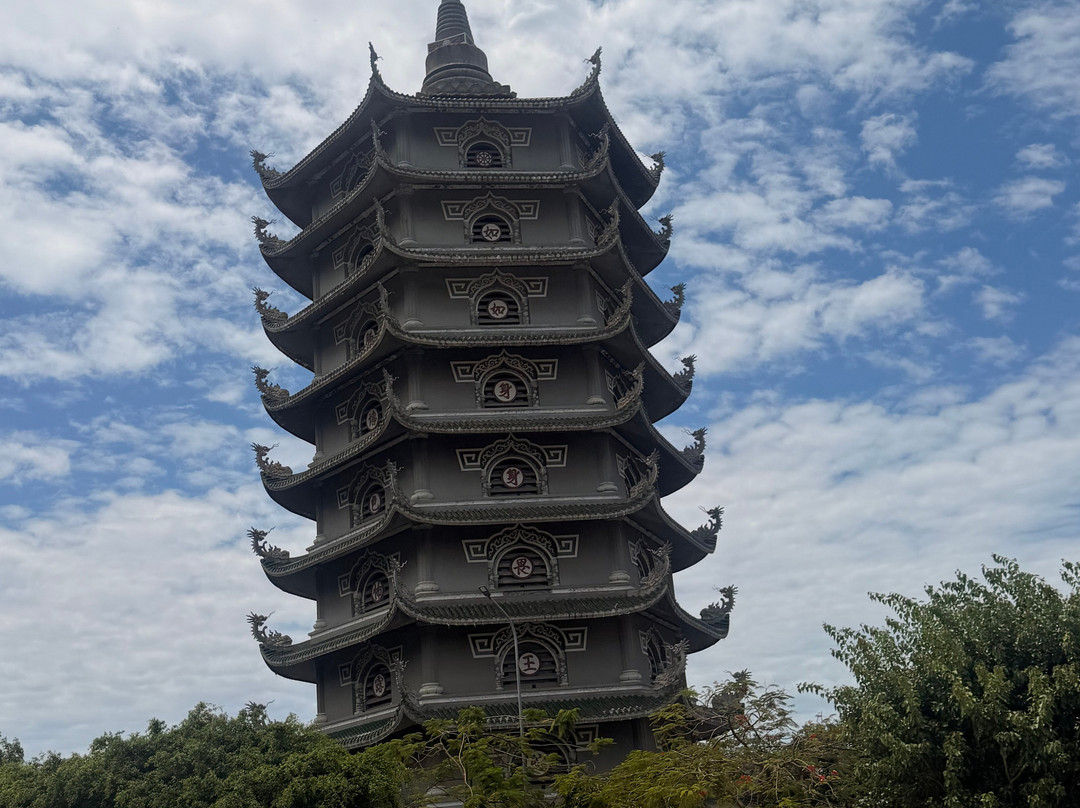 岘港观音像-岘港必去景点