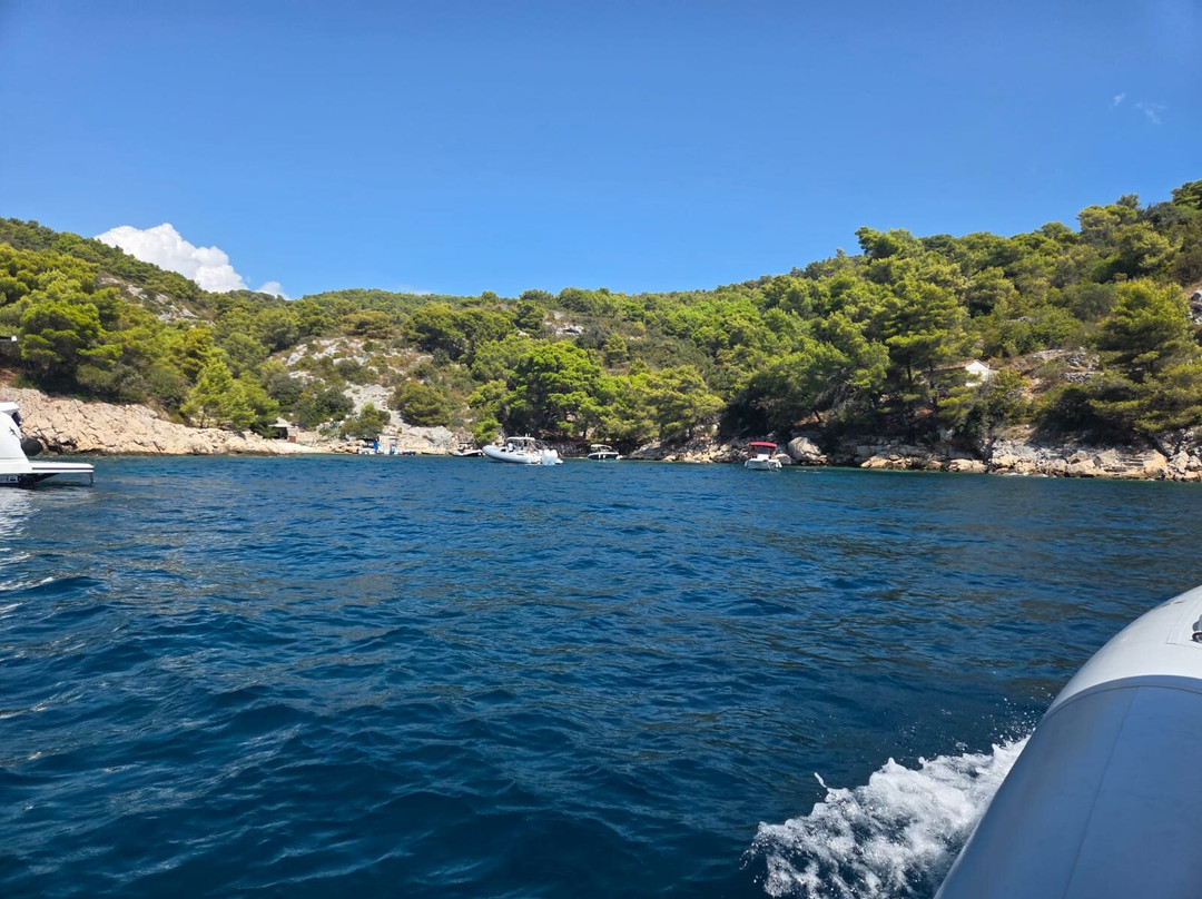 Kaštela Boat Tours-Kastel Kambelovac必去景点