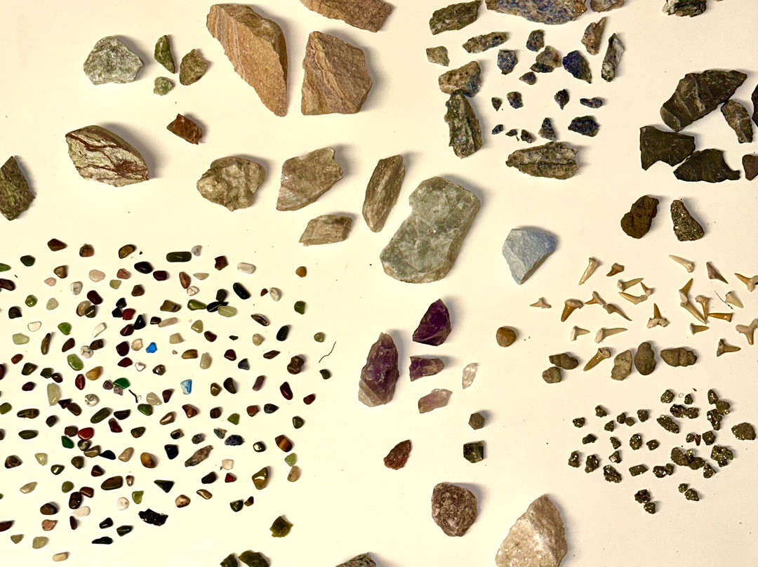 Princess Sodalite Mine Rock Shop-班克罗夫特必去景点