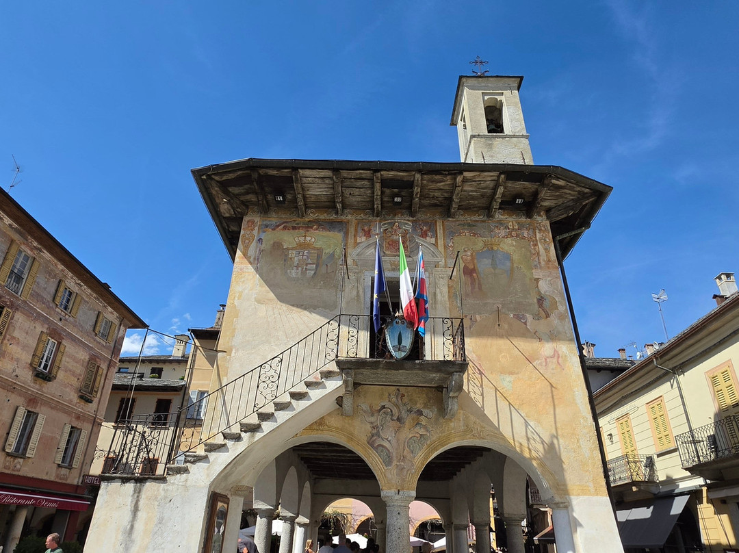 Palazzotto della Comunita-奥尔塔圣朱利奥必去景点