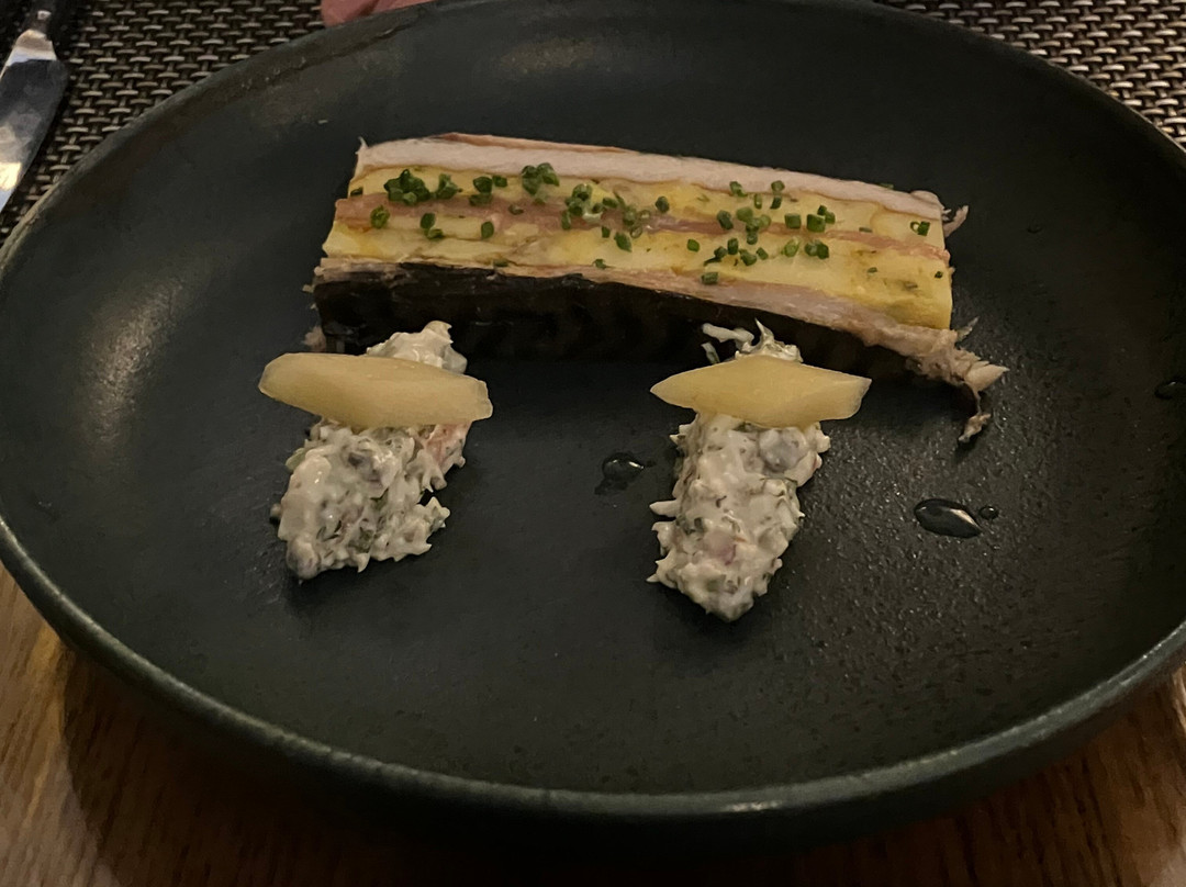 麦当劳森林山酒店主图