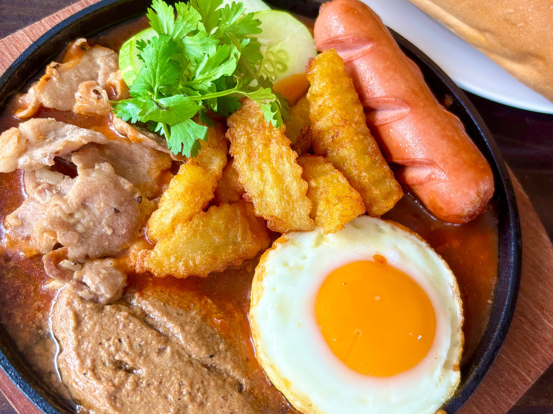 Tam Coc Paddy Hut - Cafe, Eatery & Pub