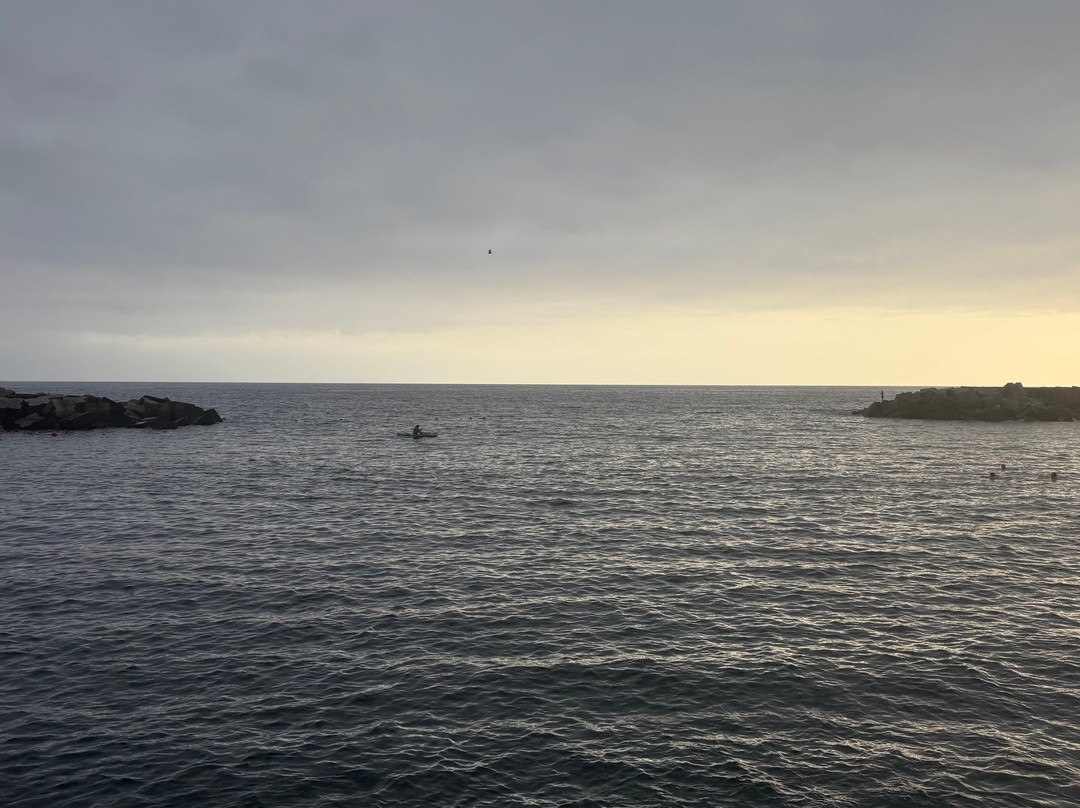 Praia da Calheta-卡列塔必去景点