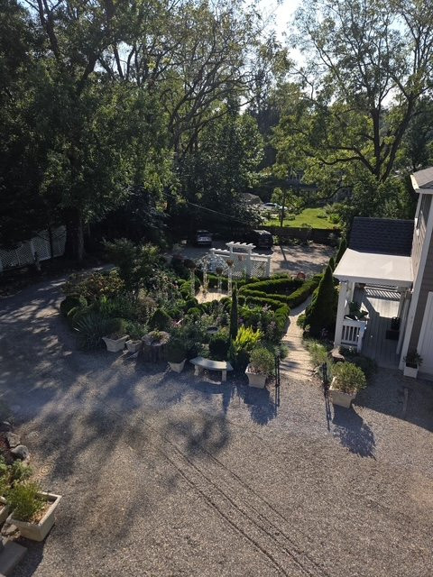 艾宾顿葛林民宿旅馆主图