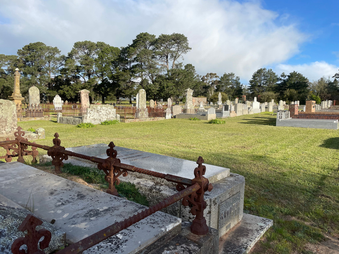 Inverleigh Cemetery-Inverleigh必去景点