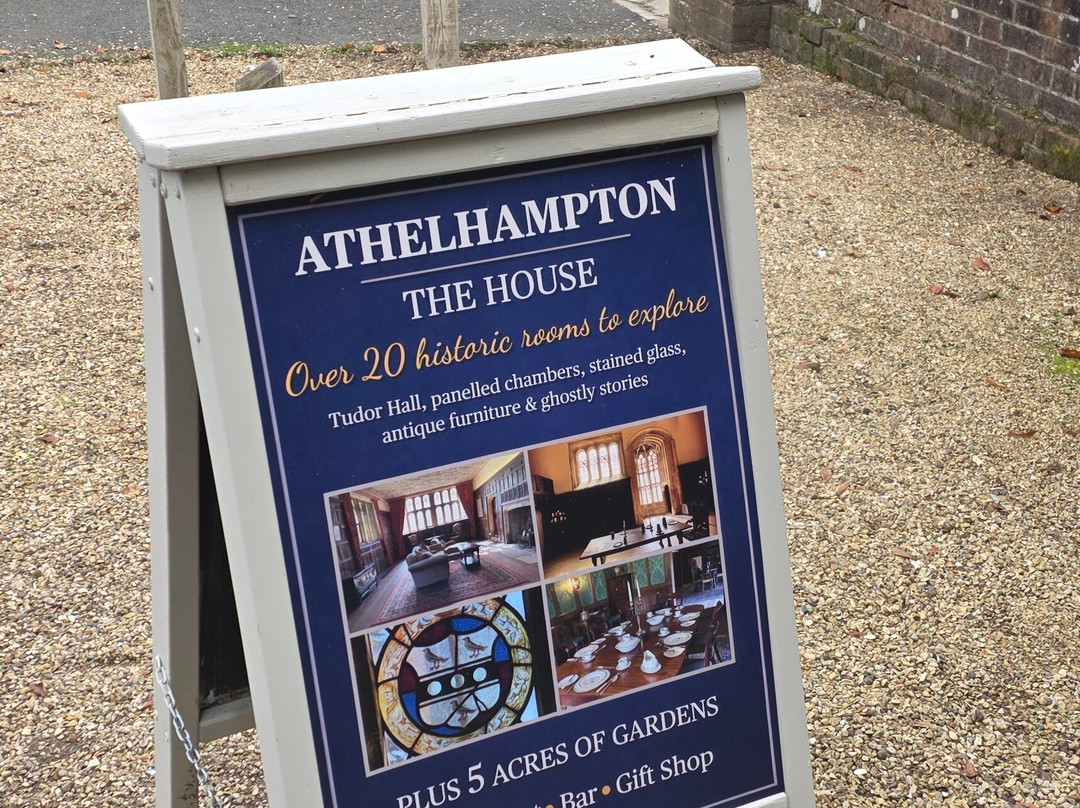 Athelhampton House and Gardens-多切斯特必去景点