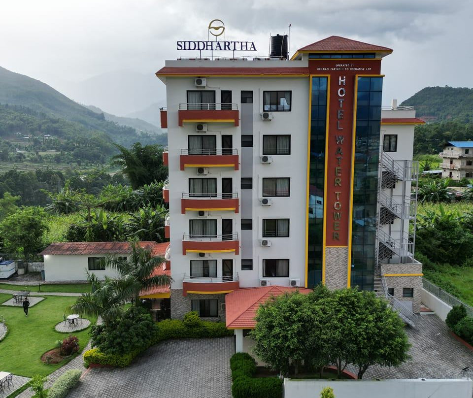 Dhunche酒店住宿-Siddhartha Hotel Water Tower