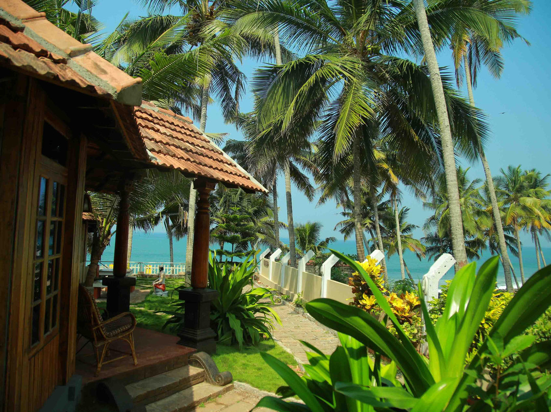 WoodHouse Beach Resort