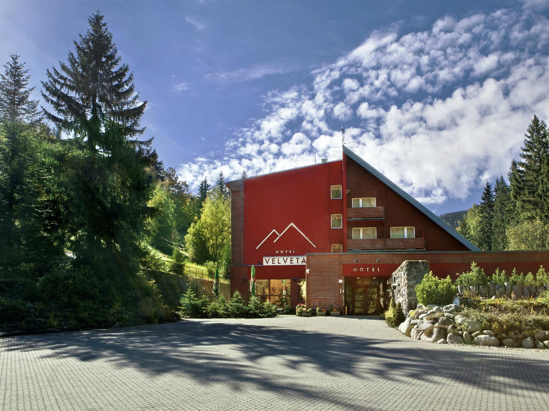 Velveta Hotel