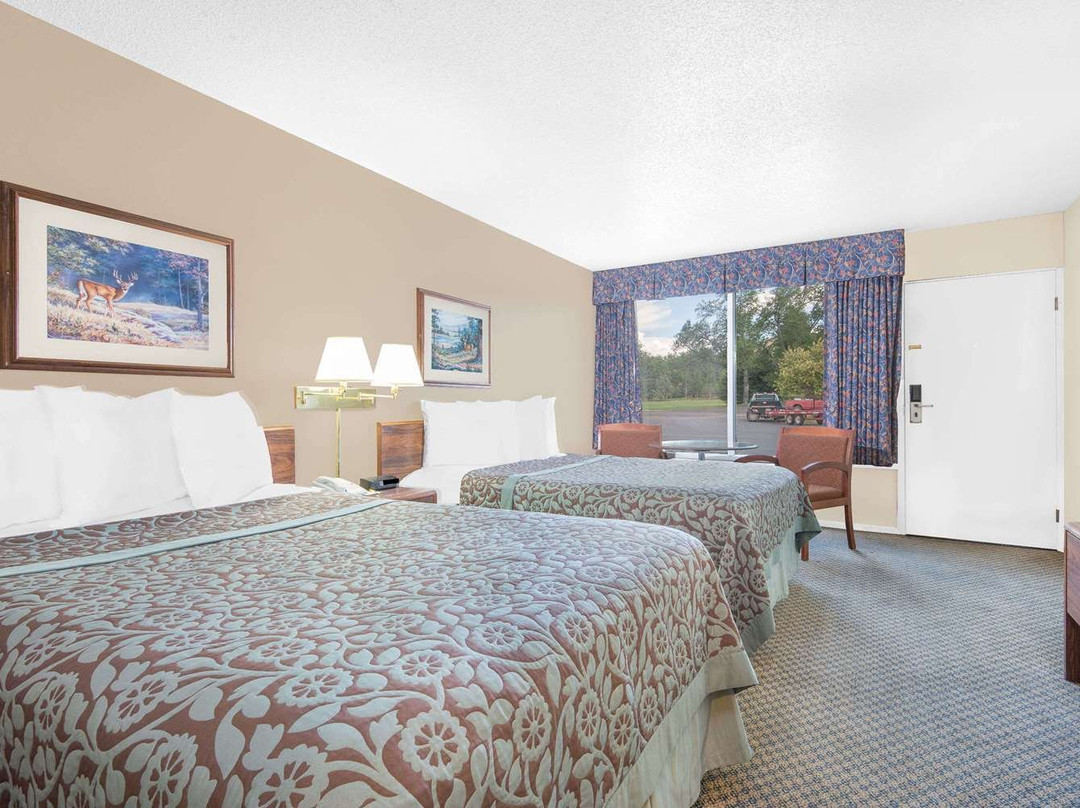 Hot Springs Hotel and Spa主图