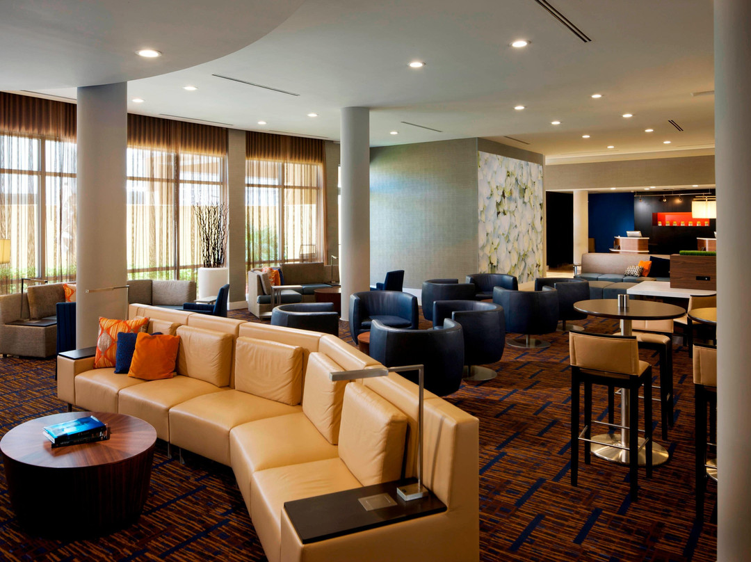 迈阿密戴德兰万怡酒店主图