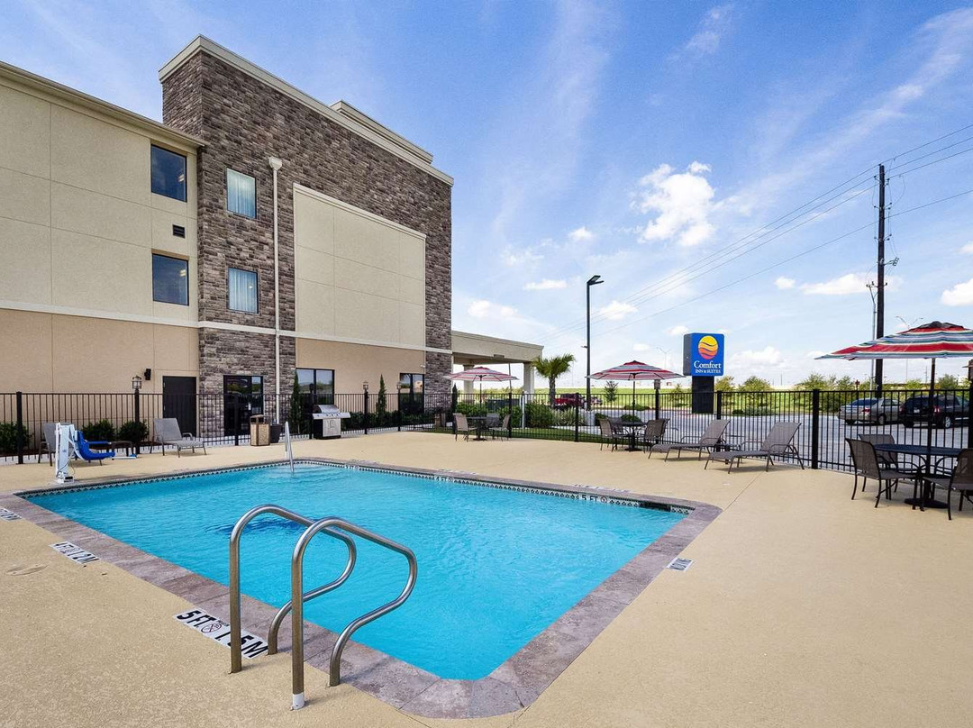 Comfort Inn & Suites Victoria North主图