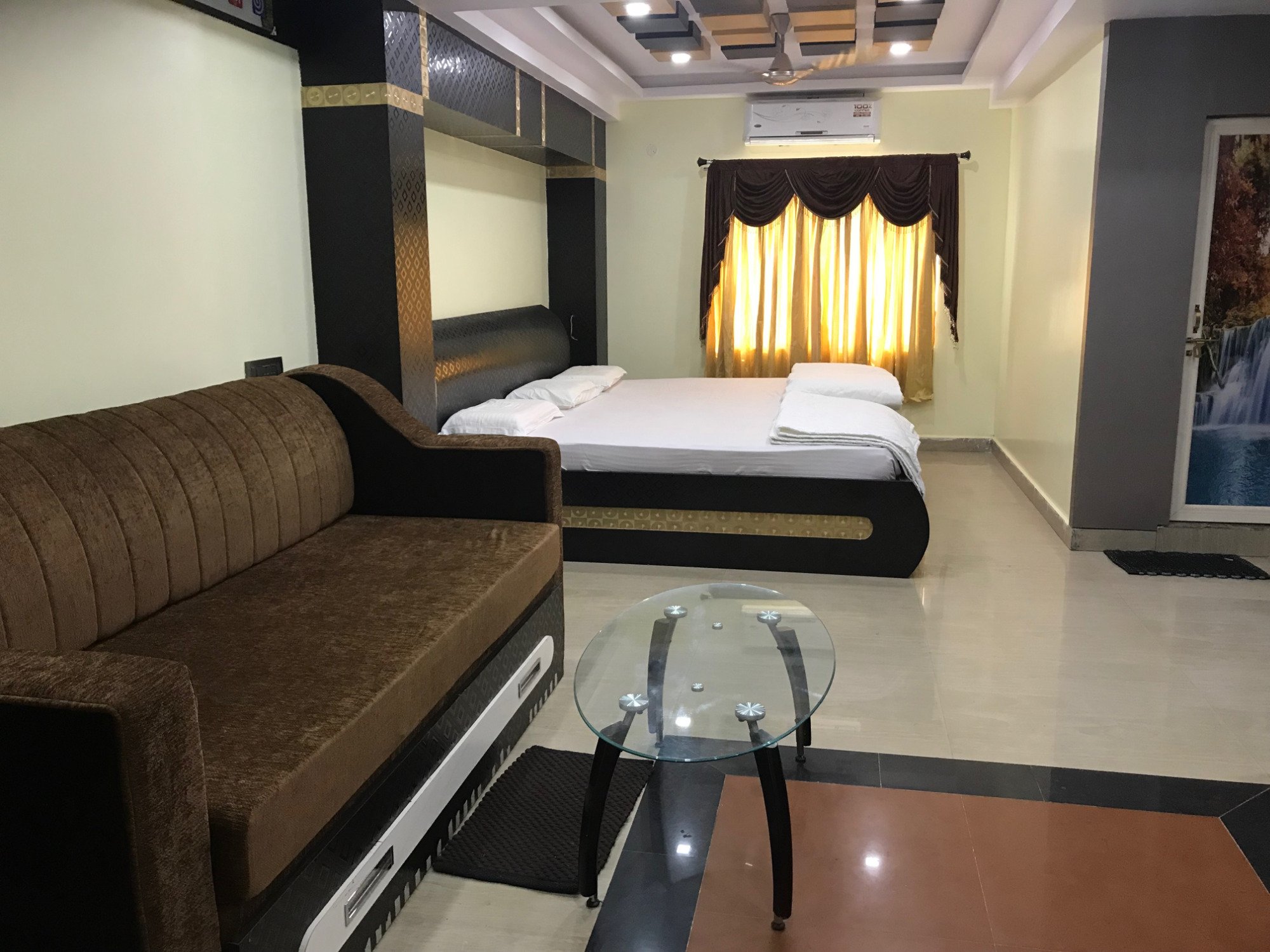 Ushasree Residency-官方