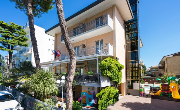 Hotel Bellerofonte-官方