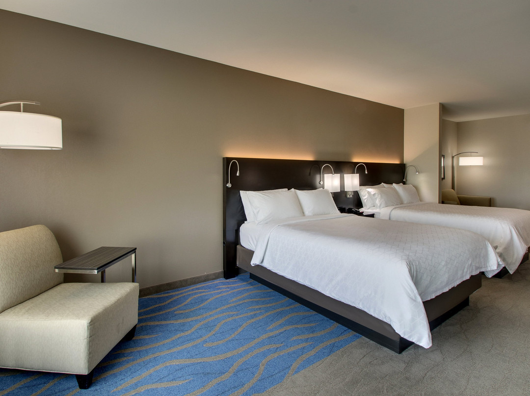 Holiday Inn Express & Suites Lancaster East - Strasburg By IHG主图