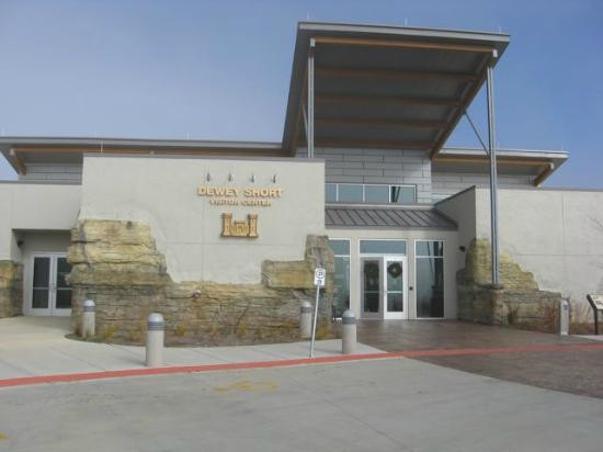 Dewey Short Visitors Center-布兰森必去景点