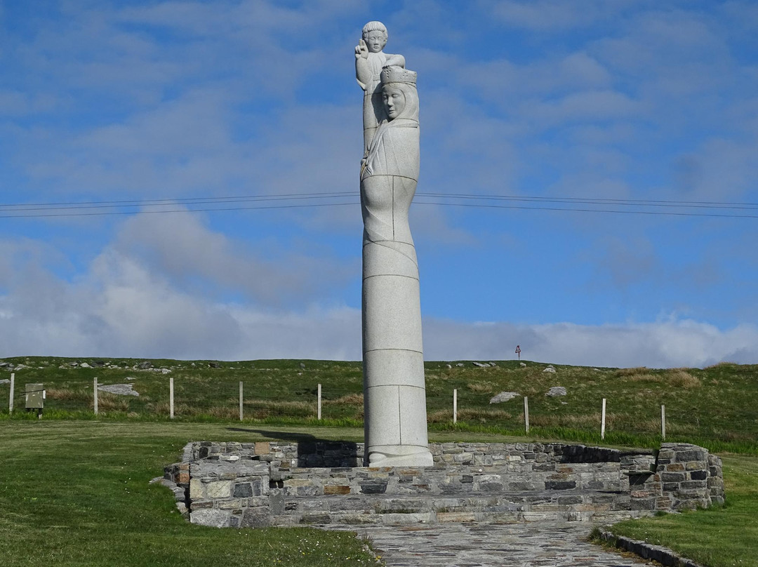 Our Lady of the Isles景点图片