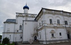 Pokhvaly Bozhiyey Materi Church景点图片