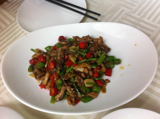 HongHu ChuanYang Restaurant