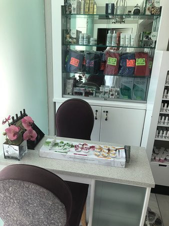 马里昂尼科尔酒店主图