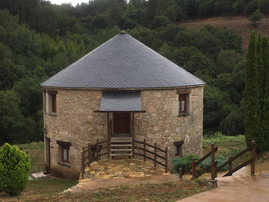 Hotel Balneario Río Pambre主图