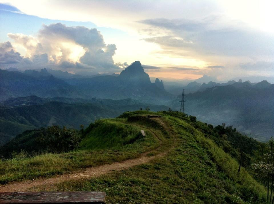 Phou Khoun Observation Site景点图片