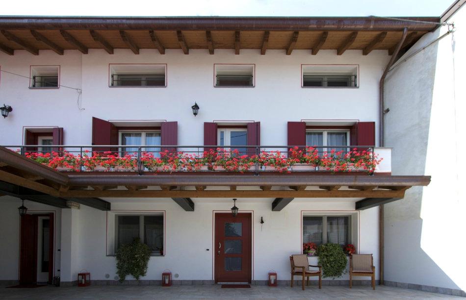 B&B Marina-官方