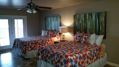 Gills Creek Marina & Lodge