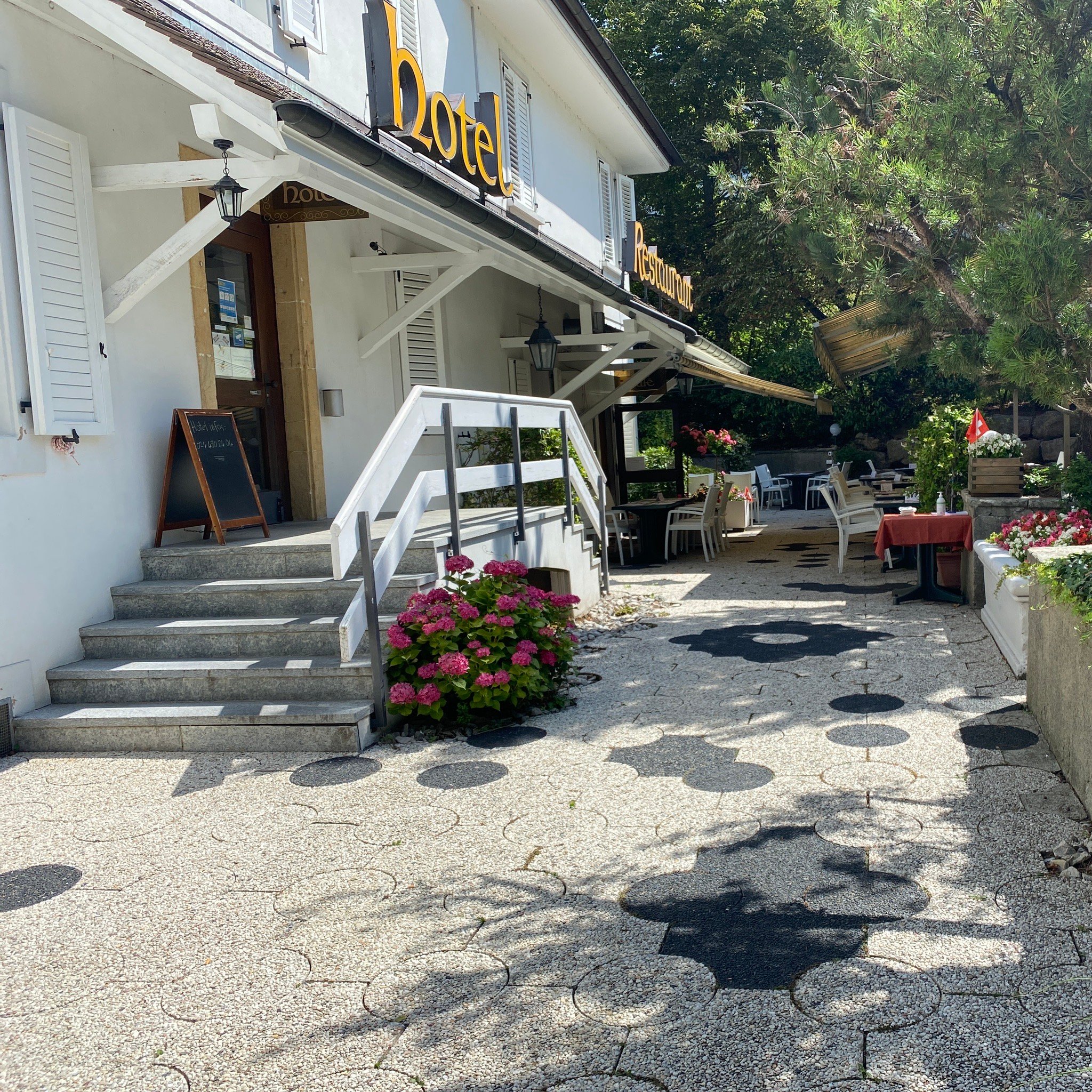 Hotel La Maison Blanche-官方