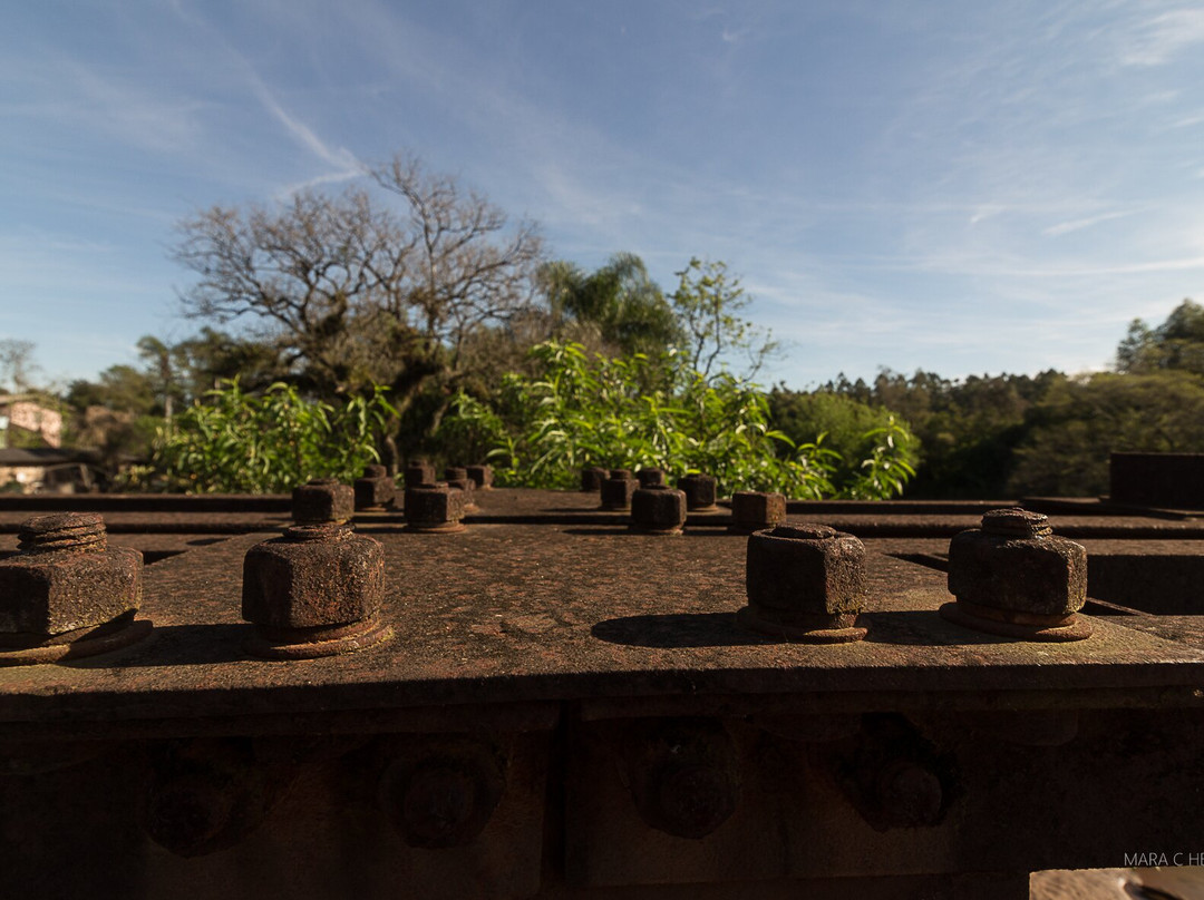 Ponte De Ferro Campestre