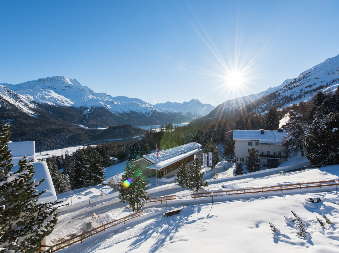 兰多林斯山区酒店主图