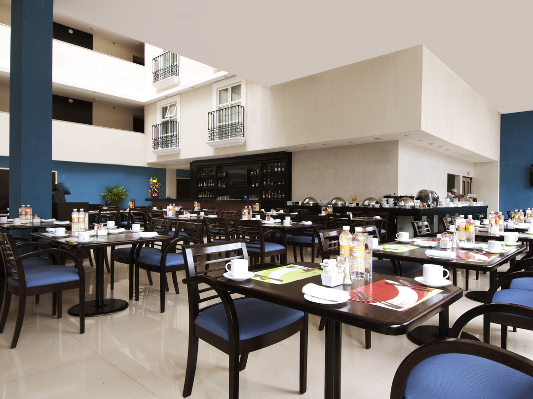 Fiesta Inn Toluca Centro主图