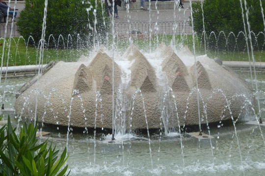 Fontana delle Alpi-维罗纳必去景点