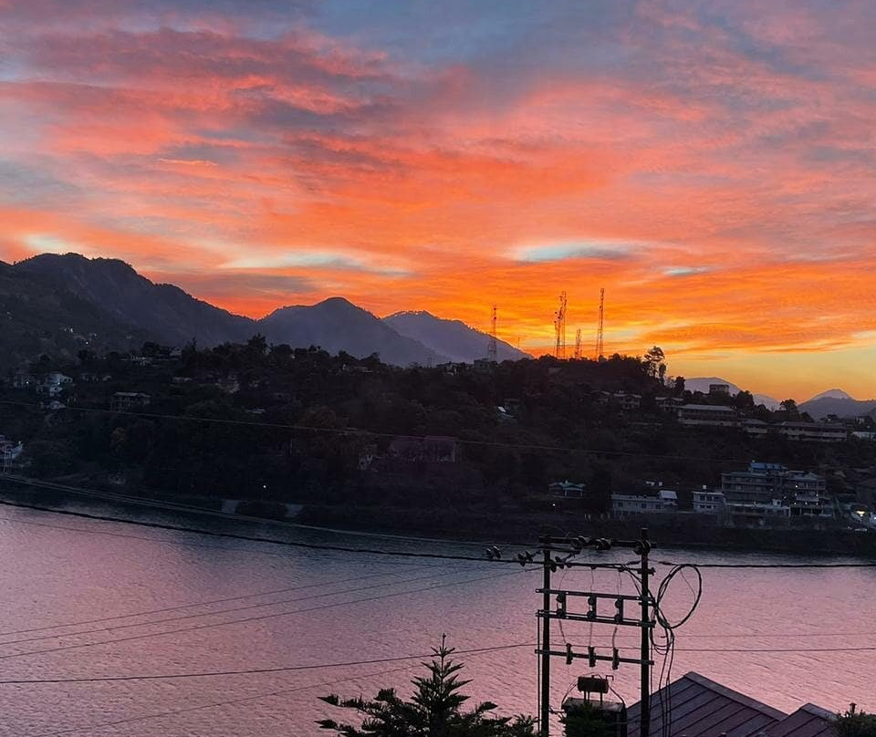 塔尔天堂酒店主图