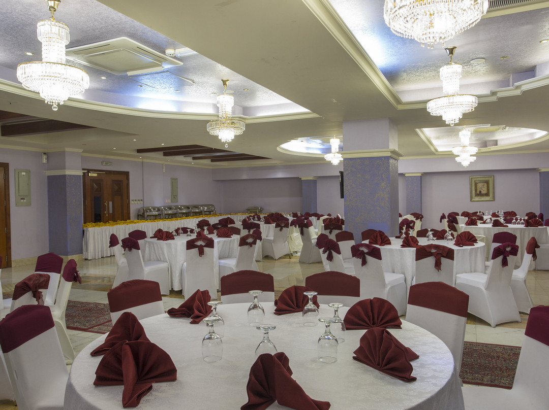 Safeer Plaza Hotel主图