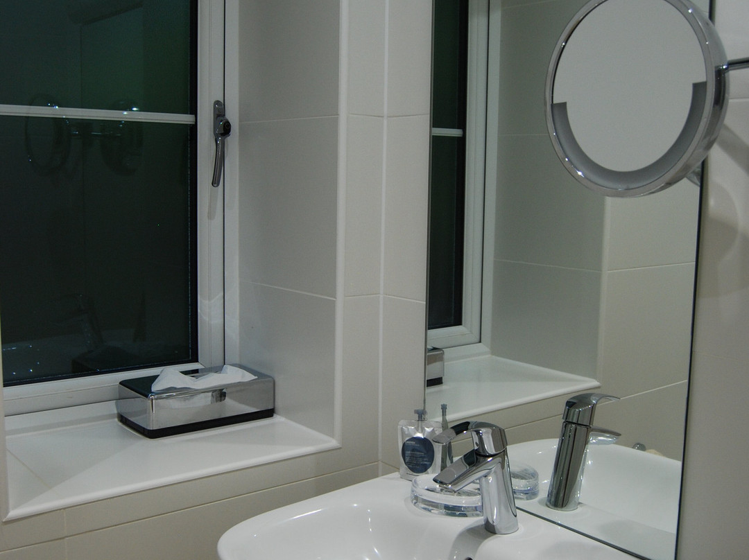 伍德福德桥乡村俱乐部主图